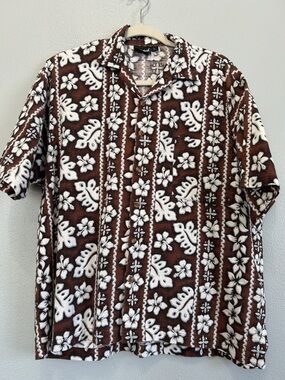 Made in the U.S.A. Men's Brown Floral Short-Sleeve 100% cotton shirt by Hutspah
